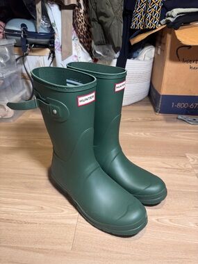 Hunter Dark Green Mid-Calf Rain Boots